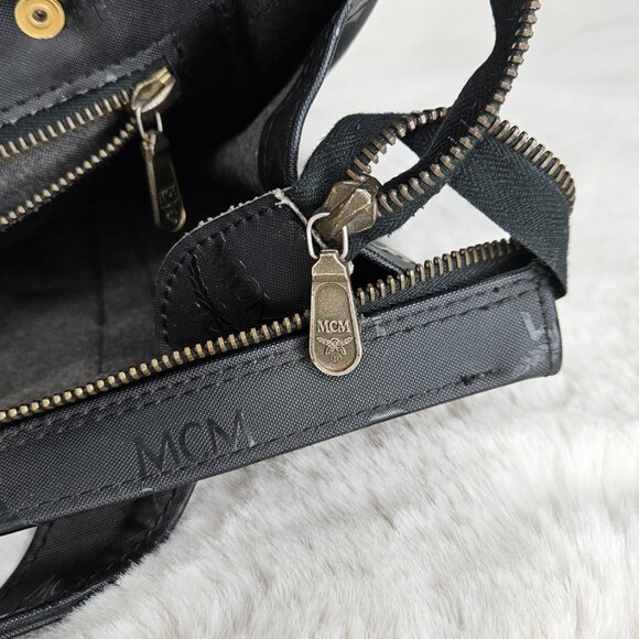 MCM Black Visetos Shopper Bag - Picture 14 of 17